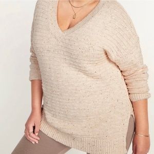 Women’s Old Navy V Neck Tunic Length Sweater